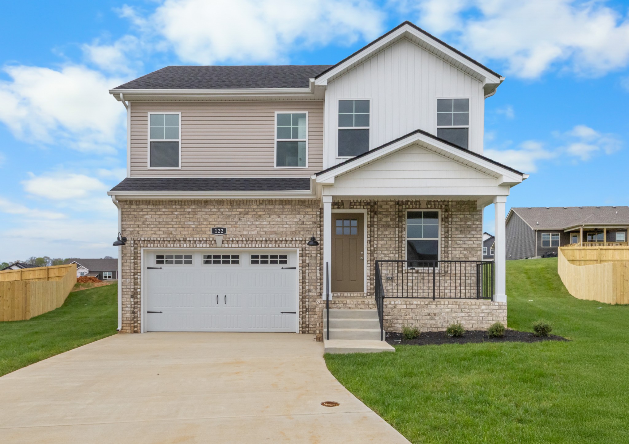 Clarksville, Tennessee 37040, United States, 3 Bedrooms Bedrooms, ,3 BathroomsBathrooms,Residential,Active,49074