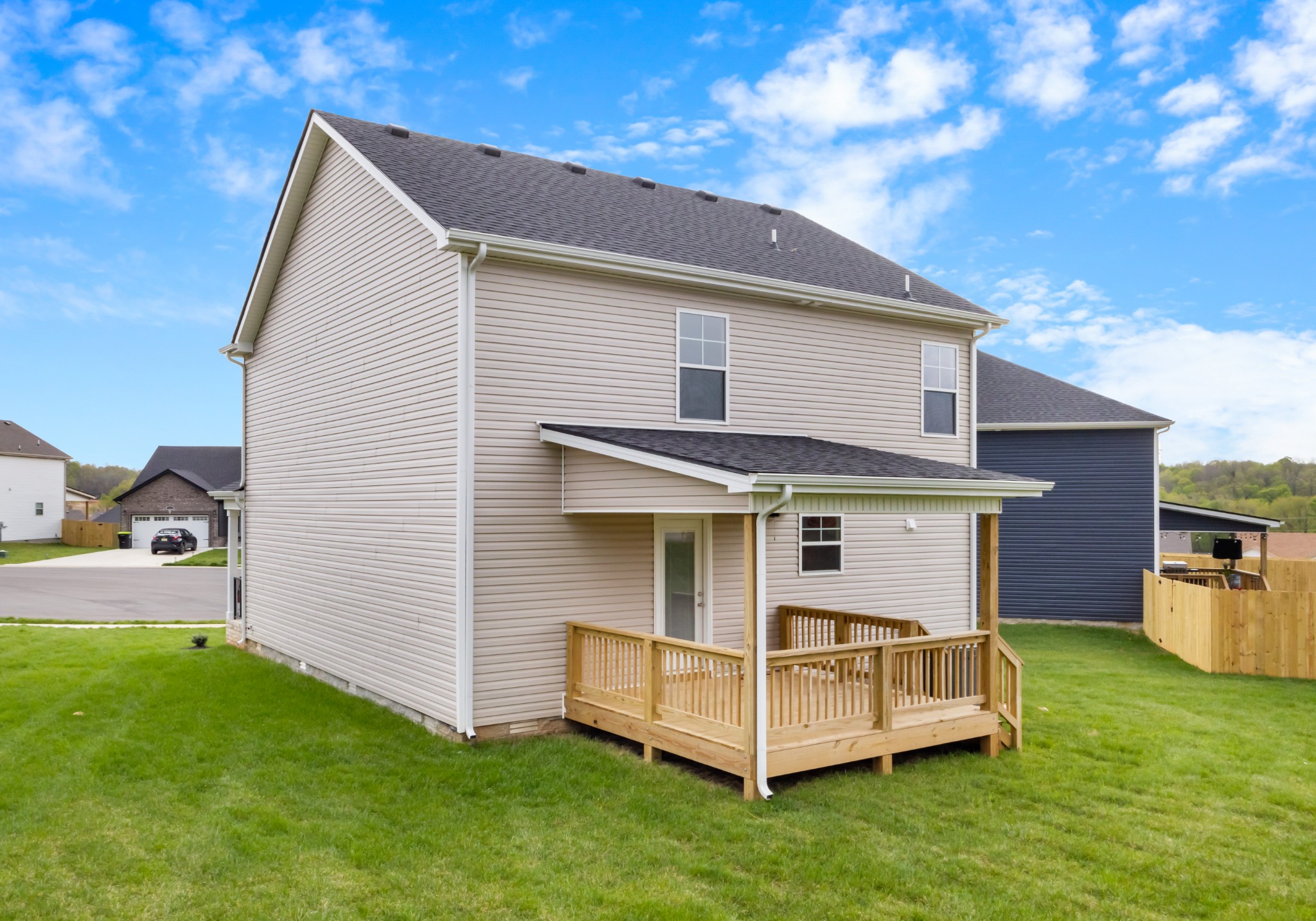 Clarksville, Tennessee 37040, United States, 3 Bedrooms Bedrooms, ,3 BathroomsBathrooms,Residential,Active,49074