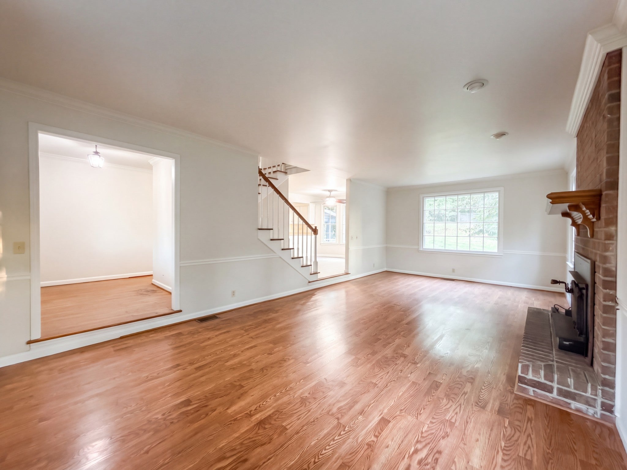 1104 Lakewood Dr