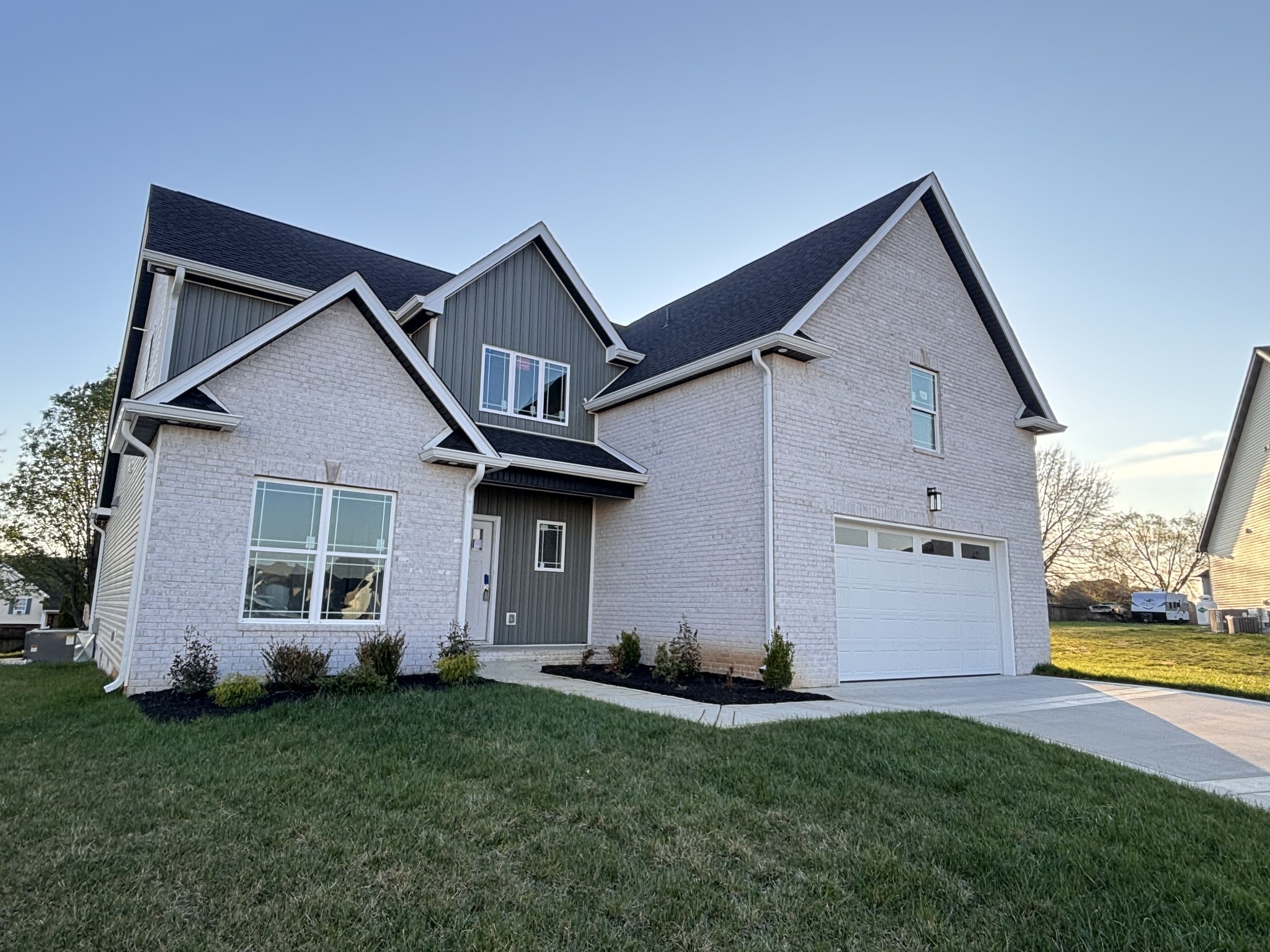 112 Apple Blossom Ct