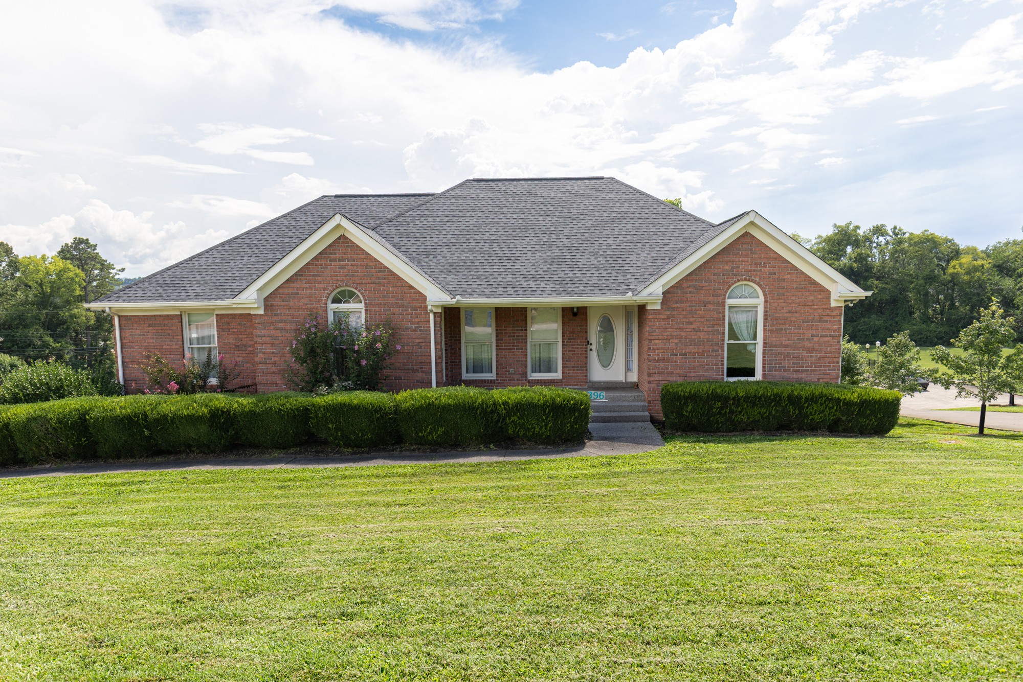 Photo 1 of 44 — 396 Solitude Cir, Goodlettsville, TN 37072