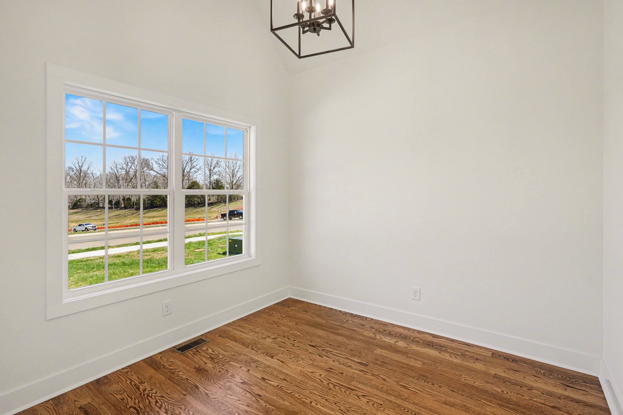 2031 Eagles Bluff Dr