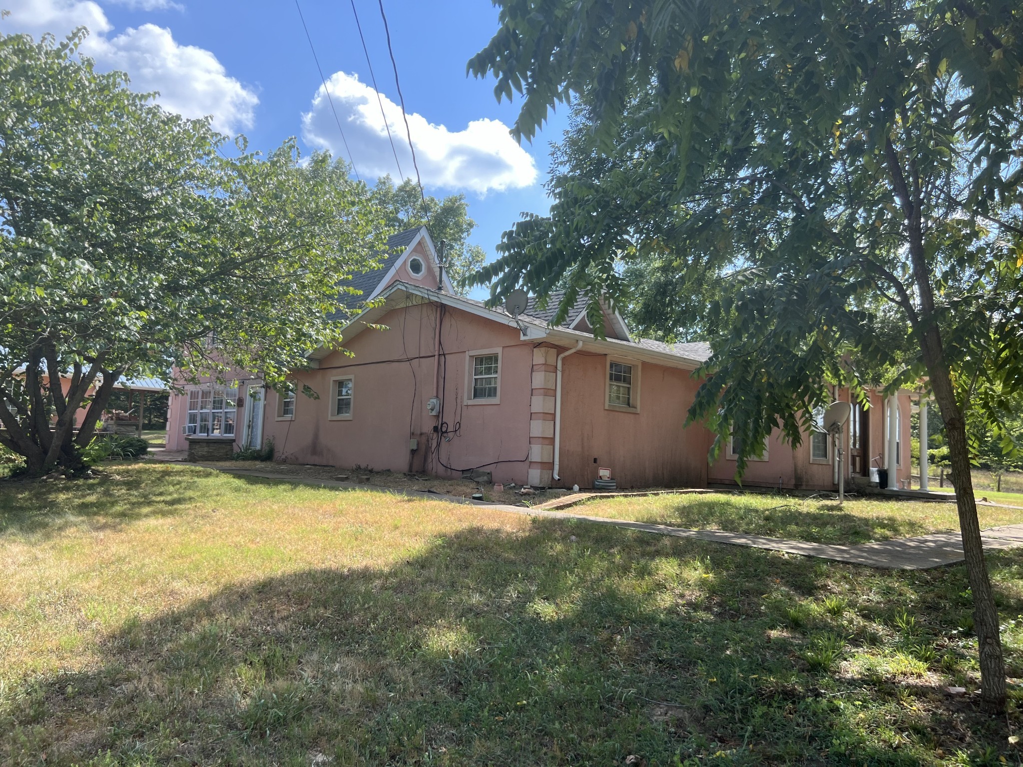601 Halls Mill Rd