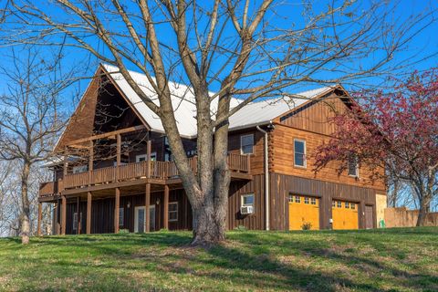 660 Vaden Hill Ln Bethpage TN 37022