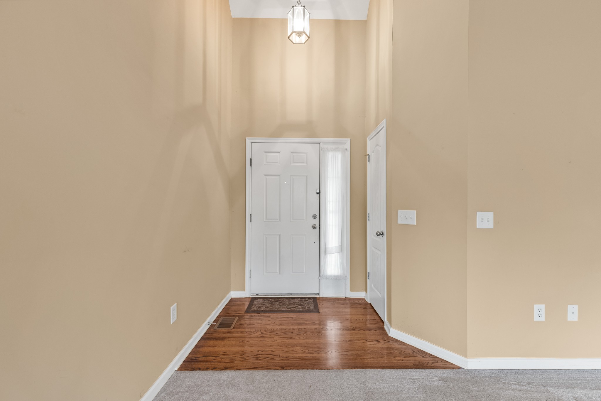 1158 Rock Ledge Pass