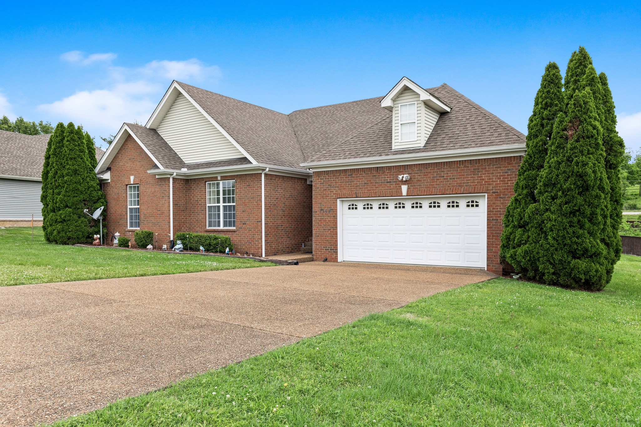 1158 Rock Ledge Pass