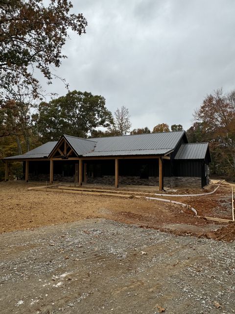 879 Crain Rd McMinnville TN 37110