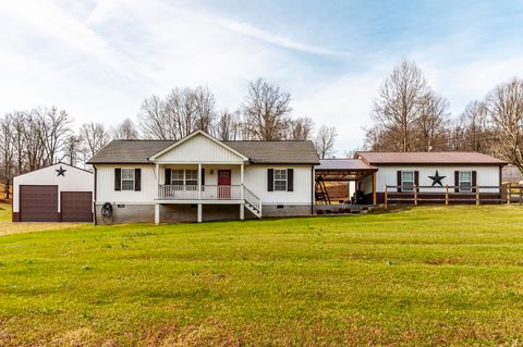 15 Raccoon Rd Westmoreland TN 37186