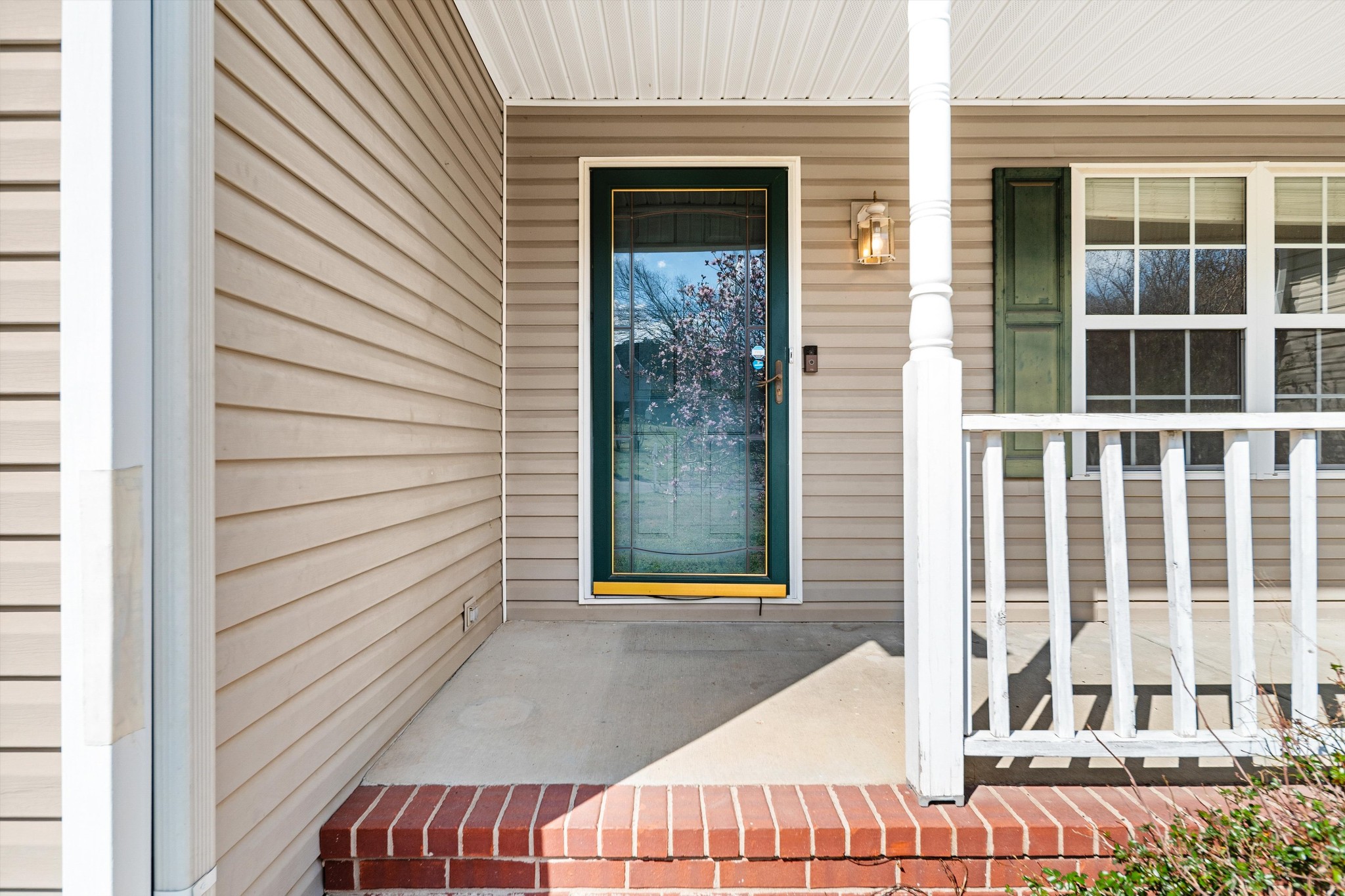 1227 Highland Hills Dr