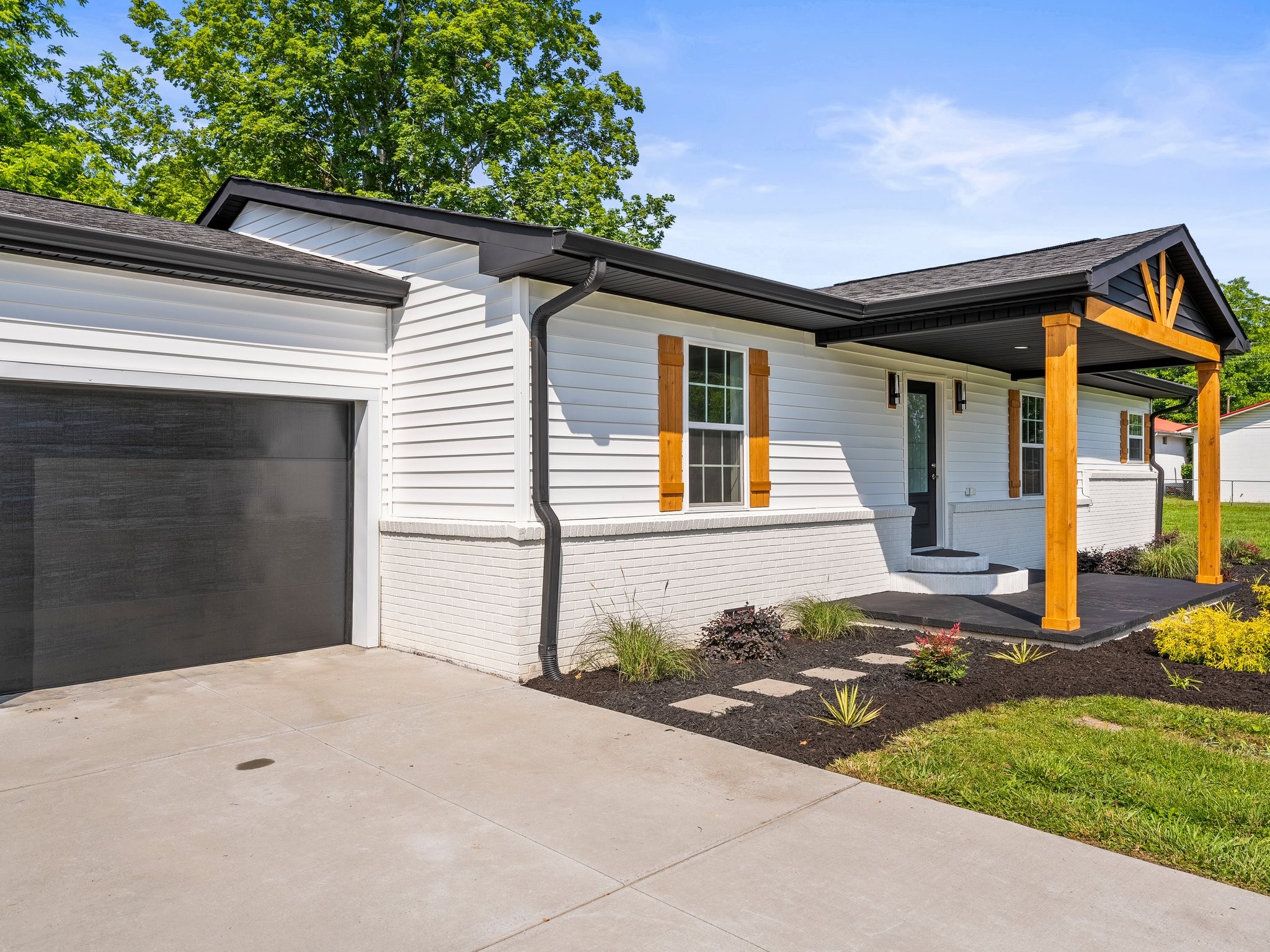 227 Shady Grove Rd