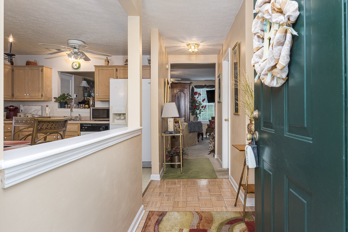 3559 Seneca Forest Dr