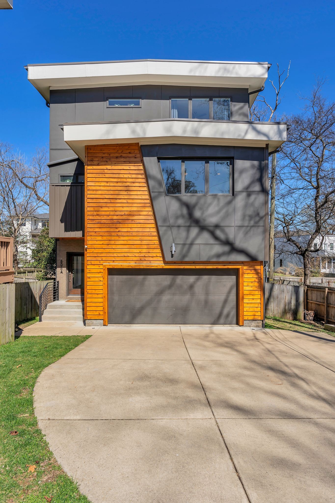 806A Halcyon Ave