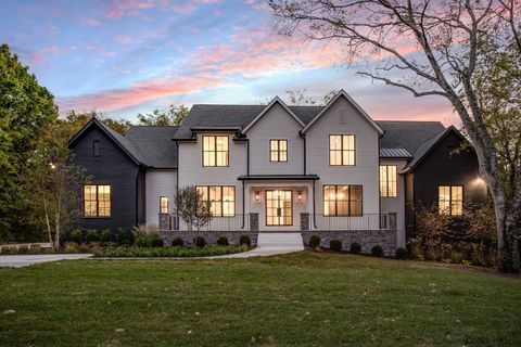 1209 Otter Creek Rd Nashville TN 37215