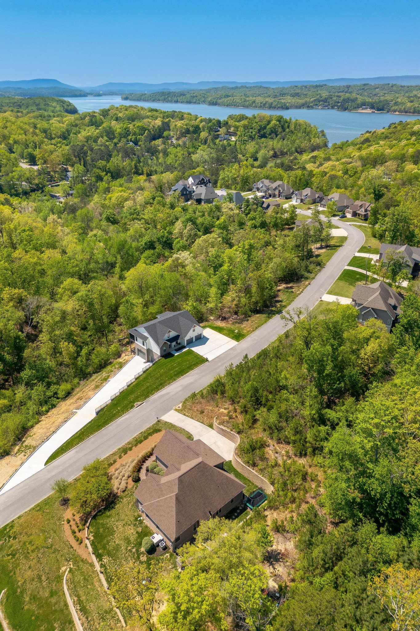 5118 Abigail Ln