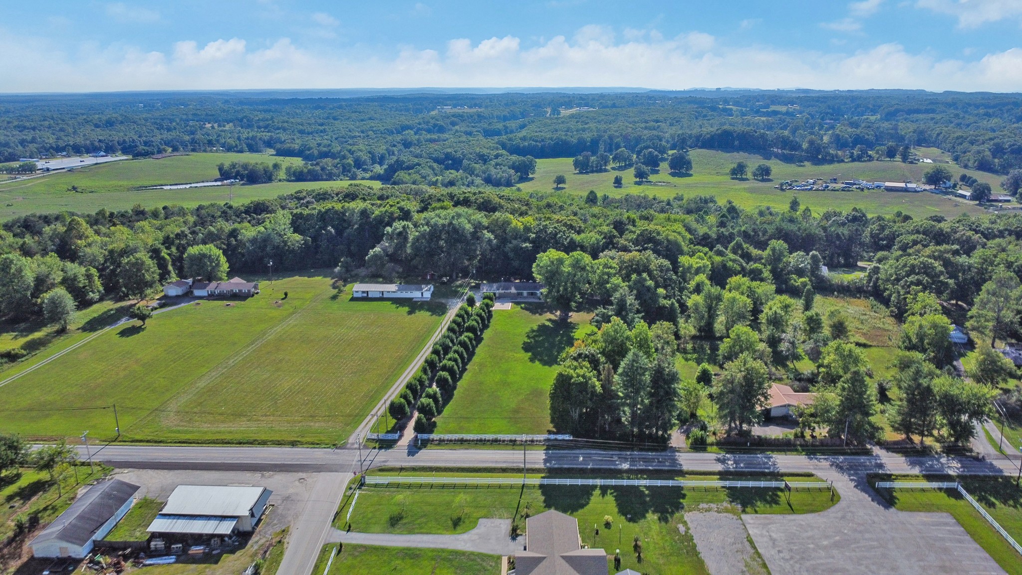 1100 Allardt Hwy