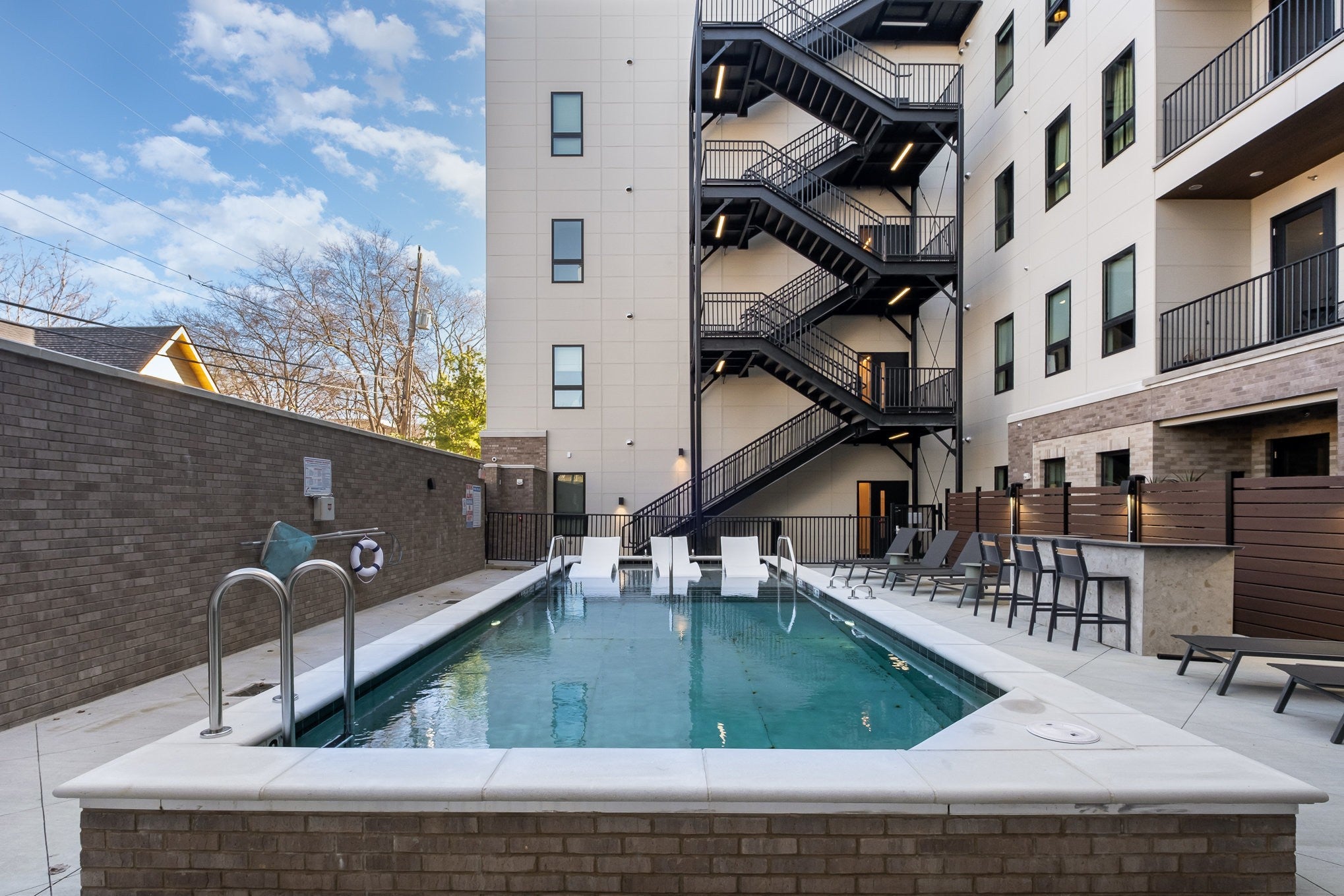 1014 16th Ave S 311