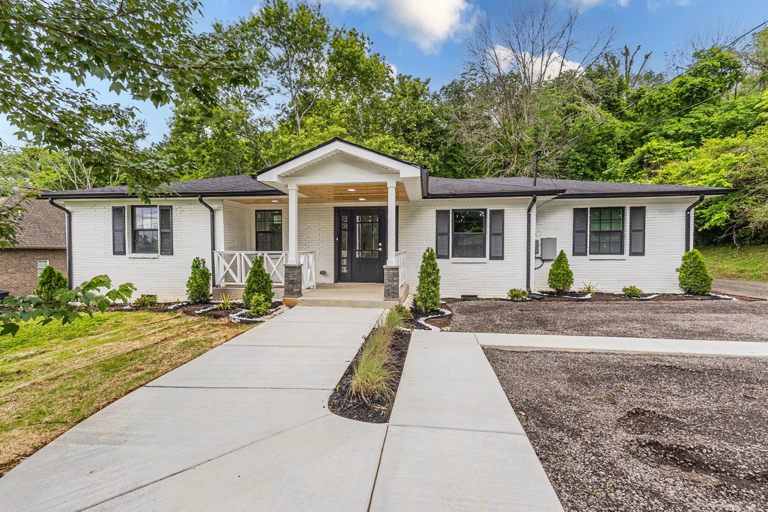 4044 Brick Church Pike