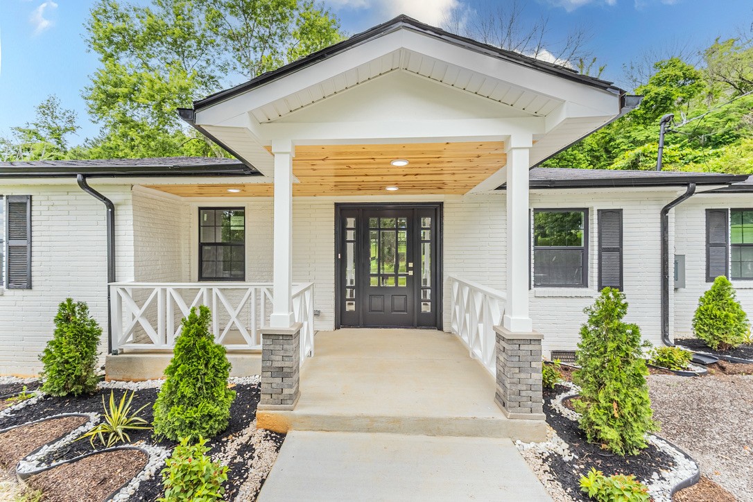 4044 Brick Church Pike
