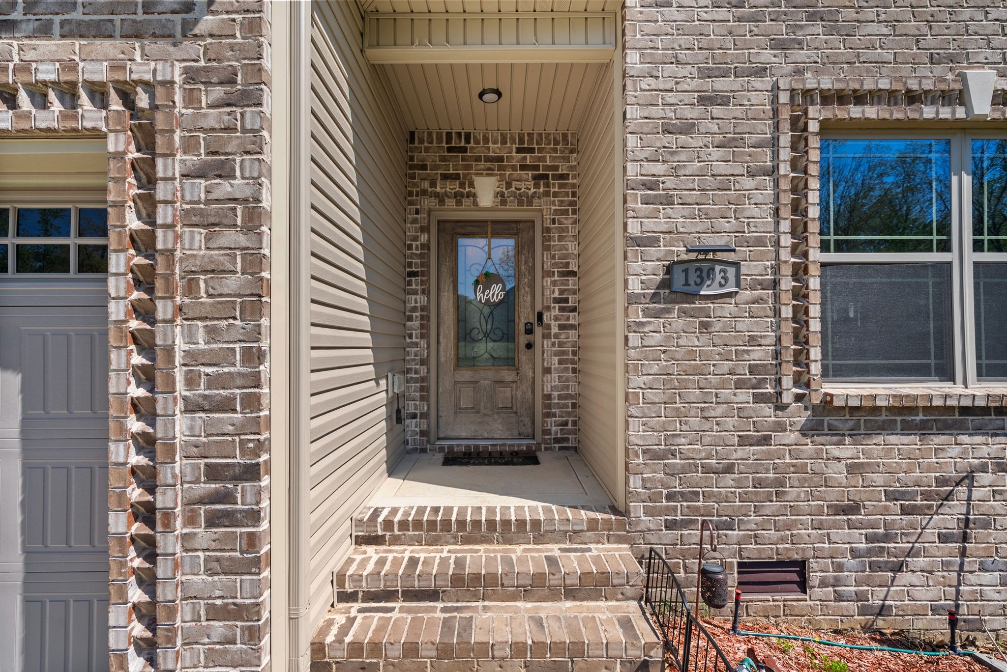 1393 Morning Star Dr