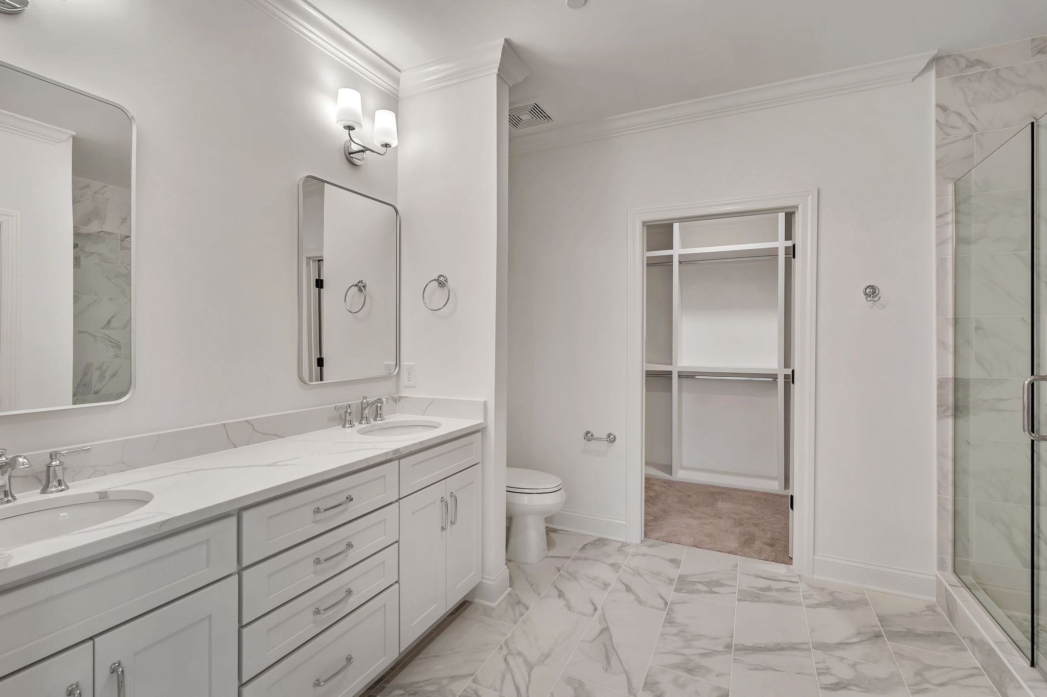 2001 Gildridge Dr 201