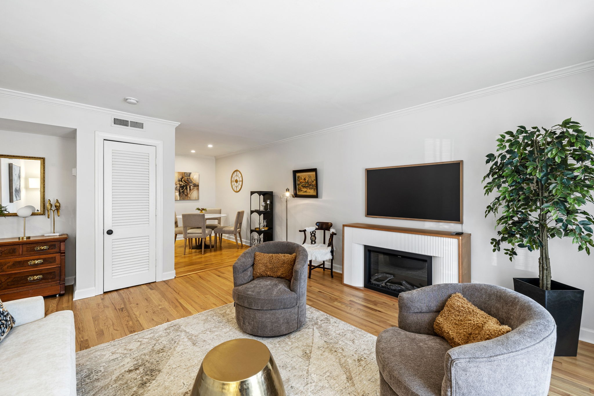 4425 Westlawn Dr C207