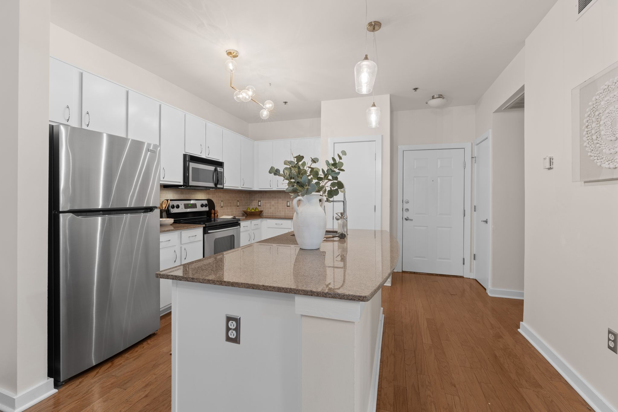 Middle Tennessee Properties 2 1803 Broadway 219
