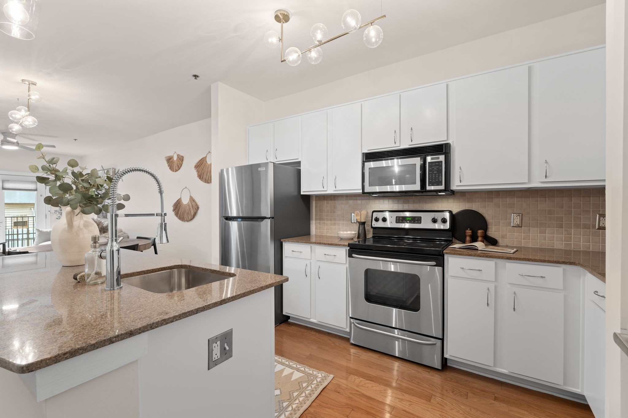 Middle Tennessee Properties 4 1803 Broadway 219