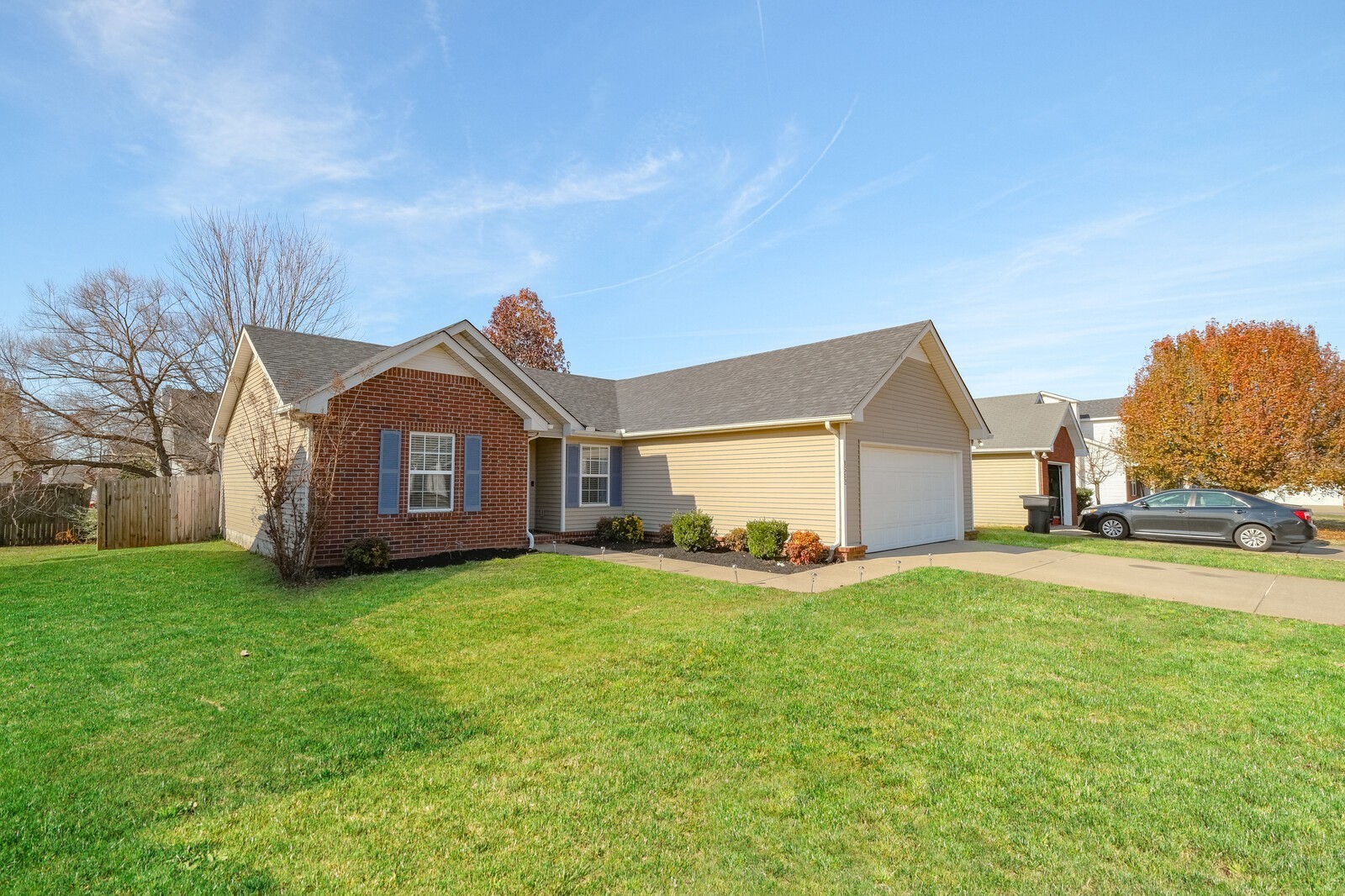 1512 Holden Ct