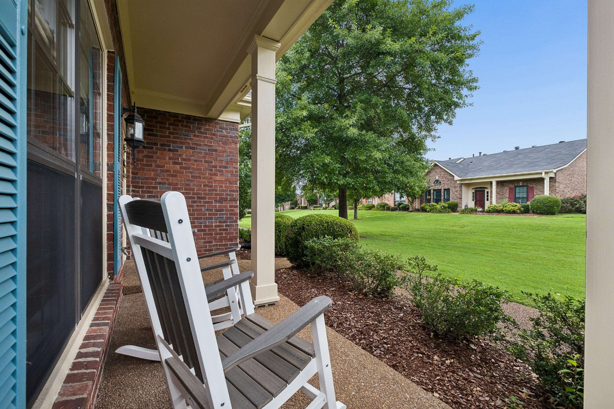 9220 Sawyer Brown Rd