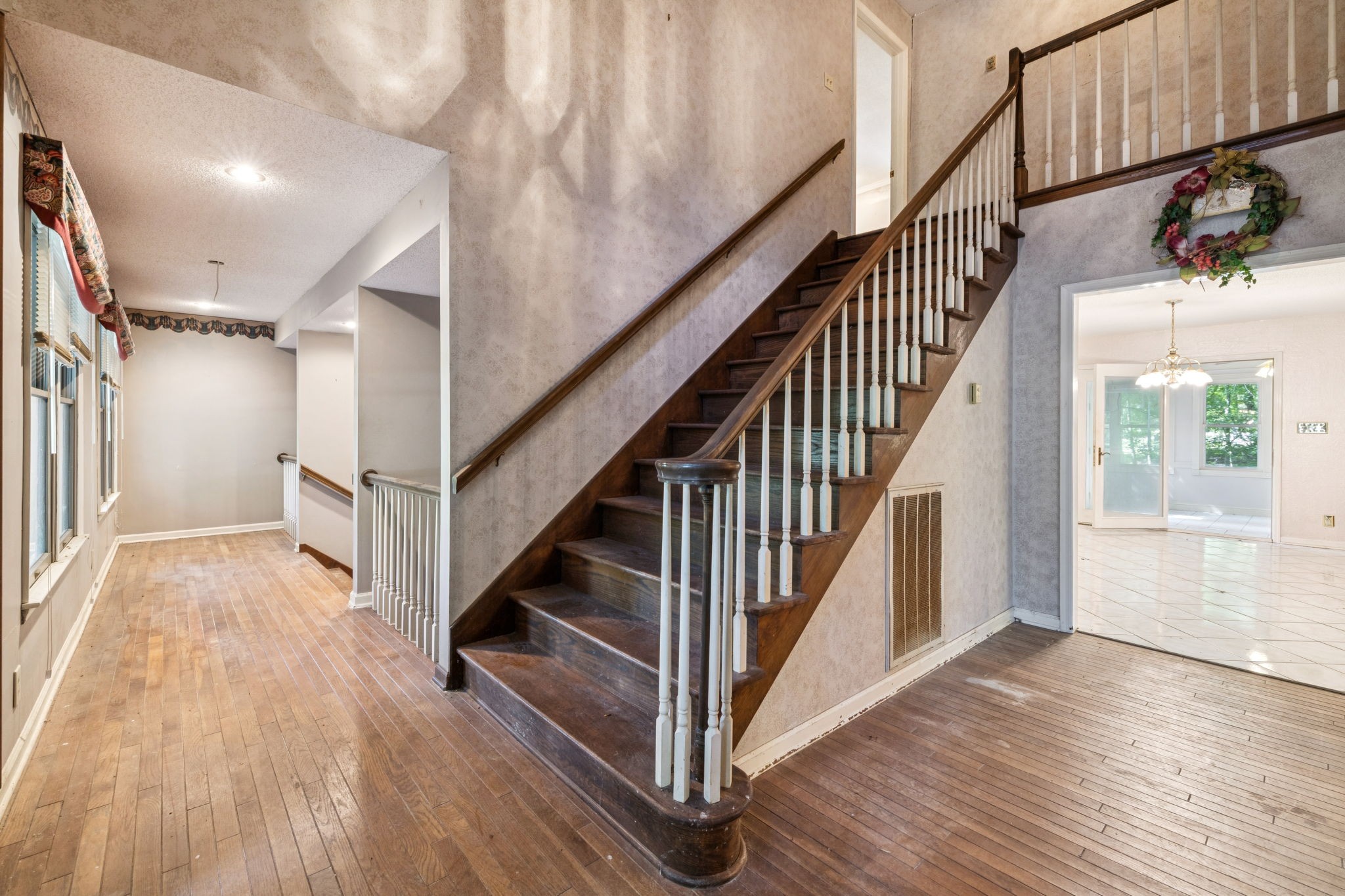 805 Shady Bluff Trl