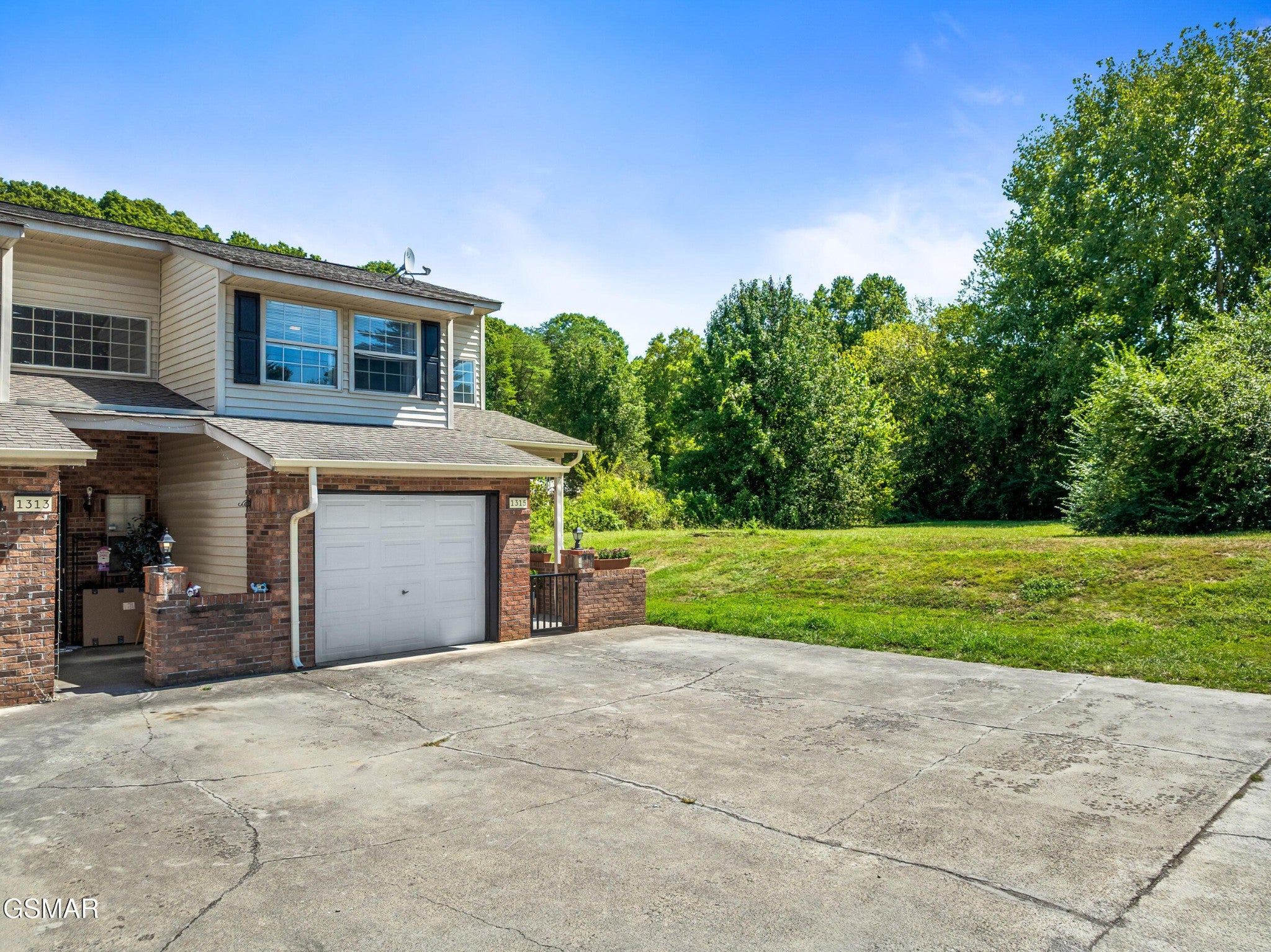 1315 Mountain Meadows Way 8