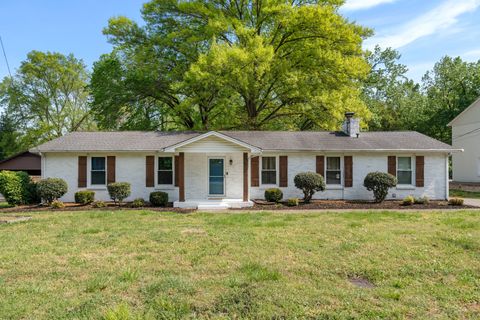 444 Foothill Dr Nashville TN 37217