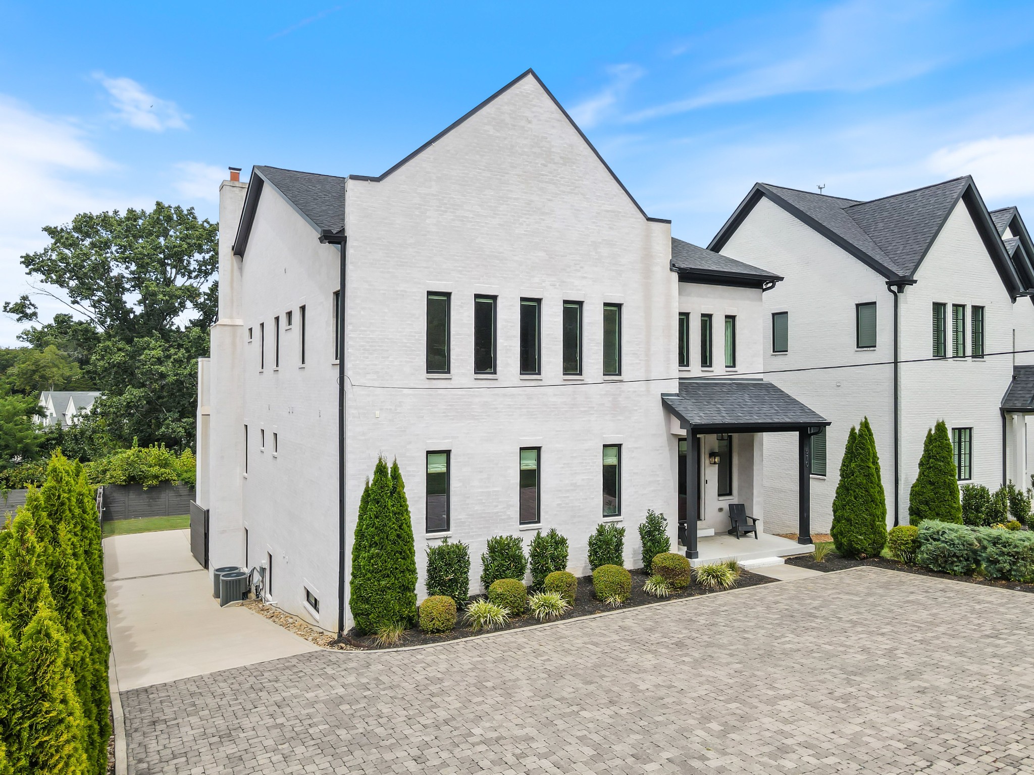 1510 Tyne Blvd