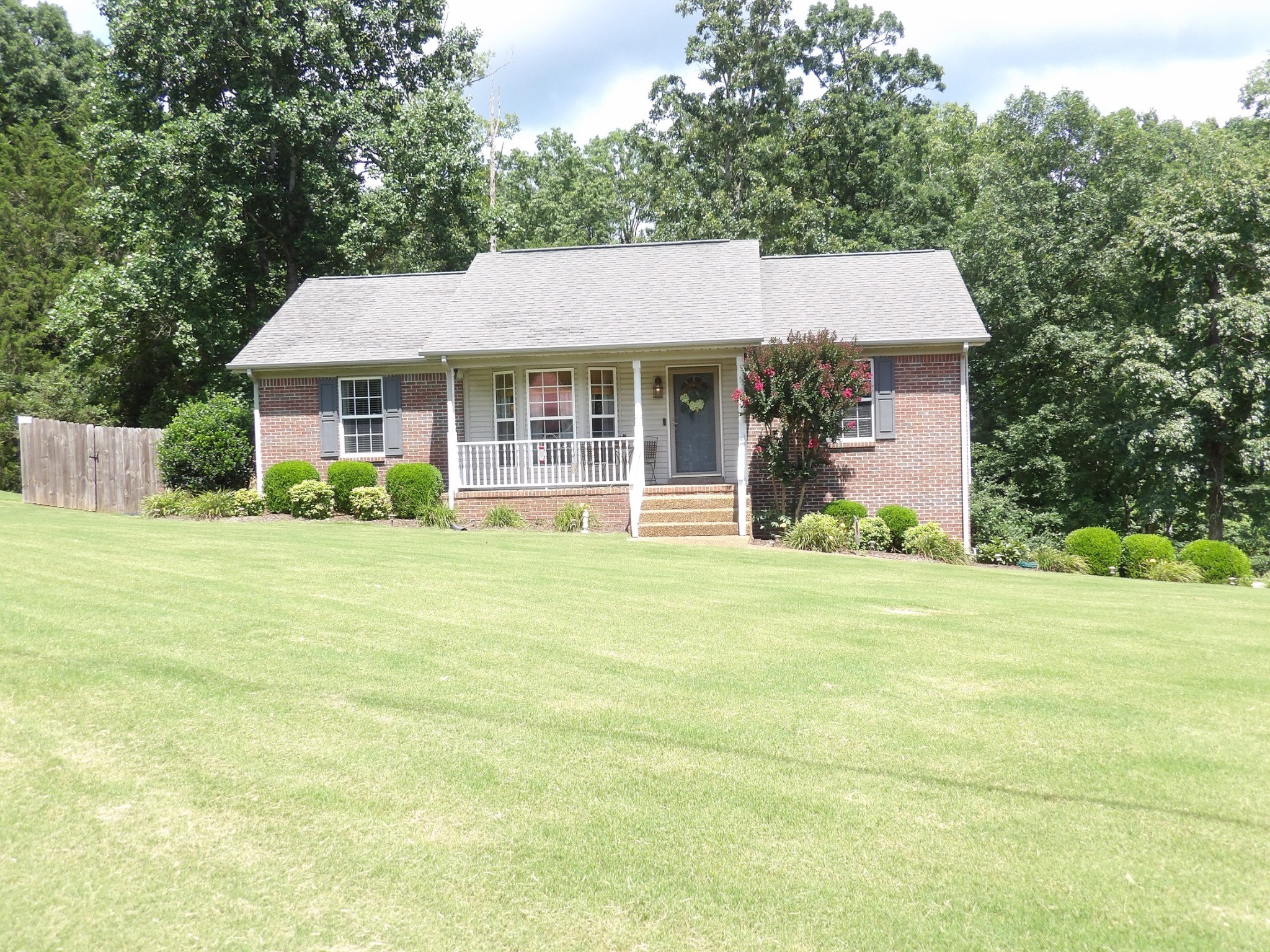 109 Whippoorwill Dr