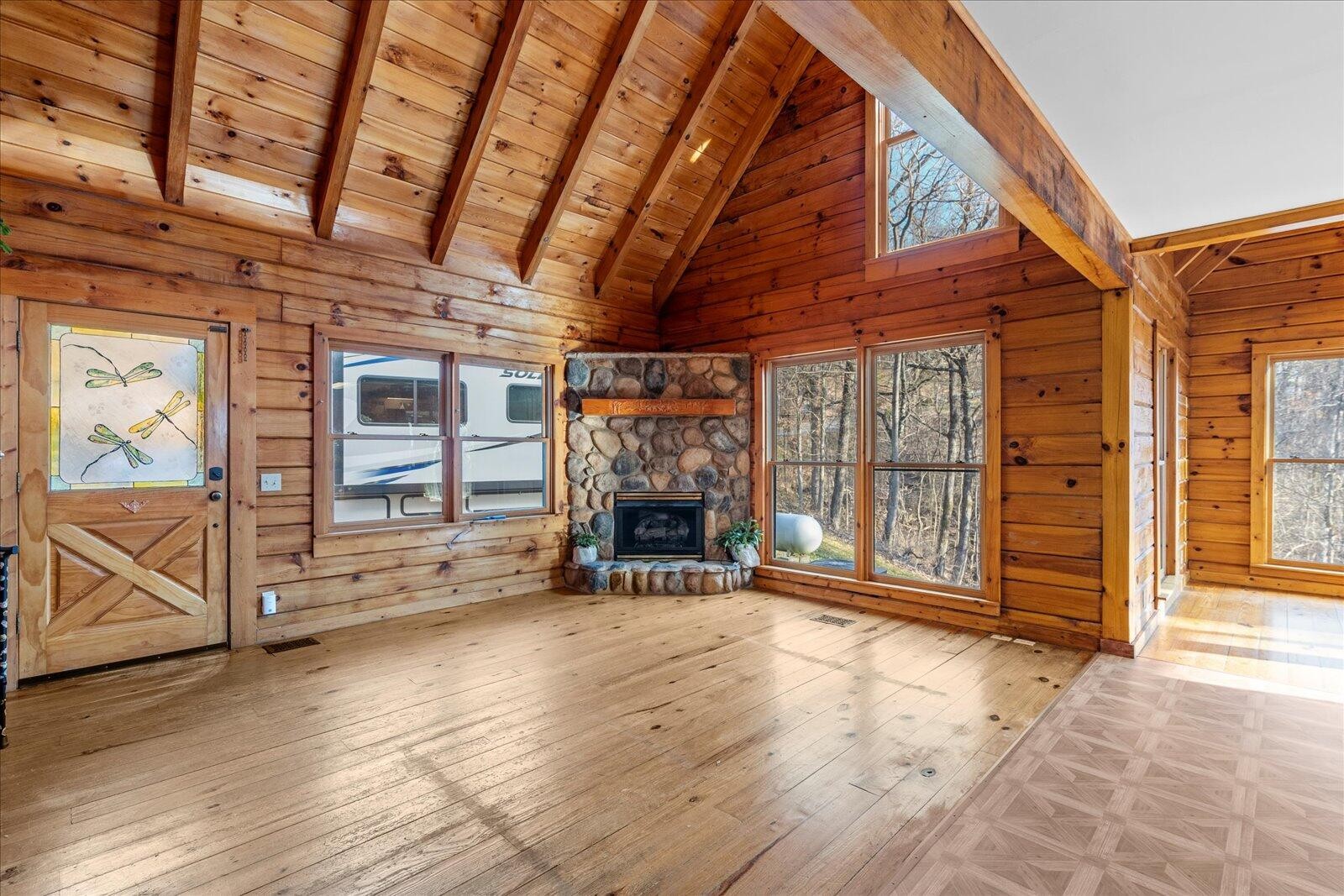 1112 Sunset Drive