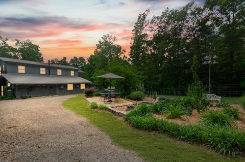 2685 Highway 230 W Nunnelly TN 37137
