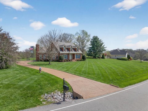 Photo for 4426 Savage Pointe Dr, Franklin, TN 37064 (MLS # 3167133)