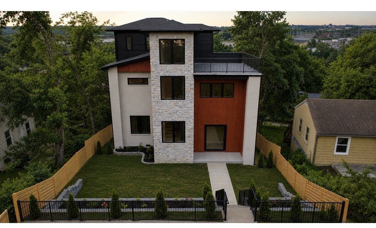 5-bed listing at 929 S 13th Ct, Nashville