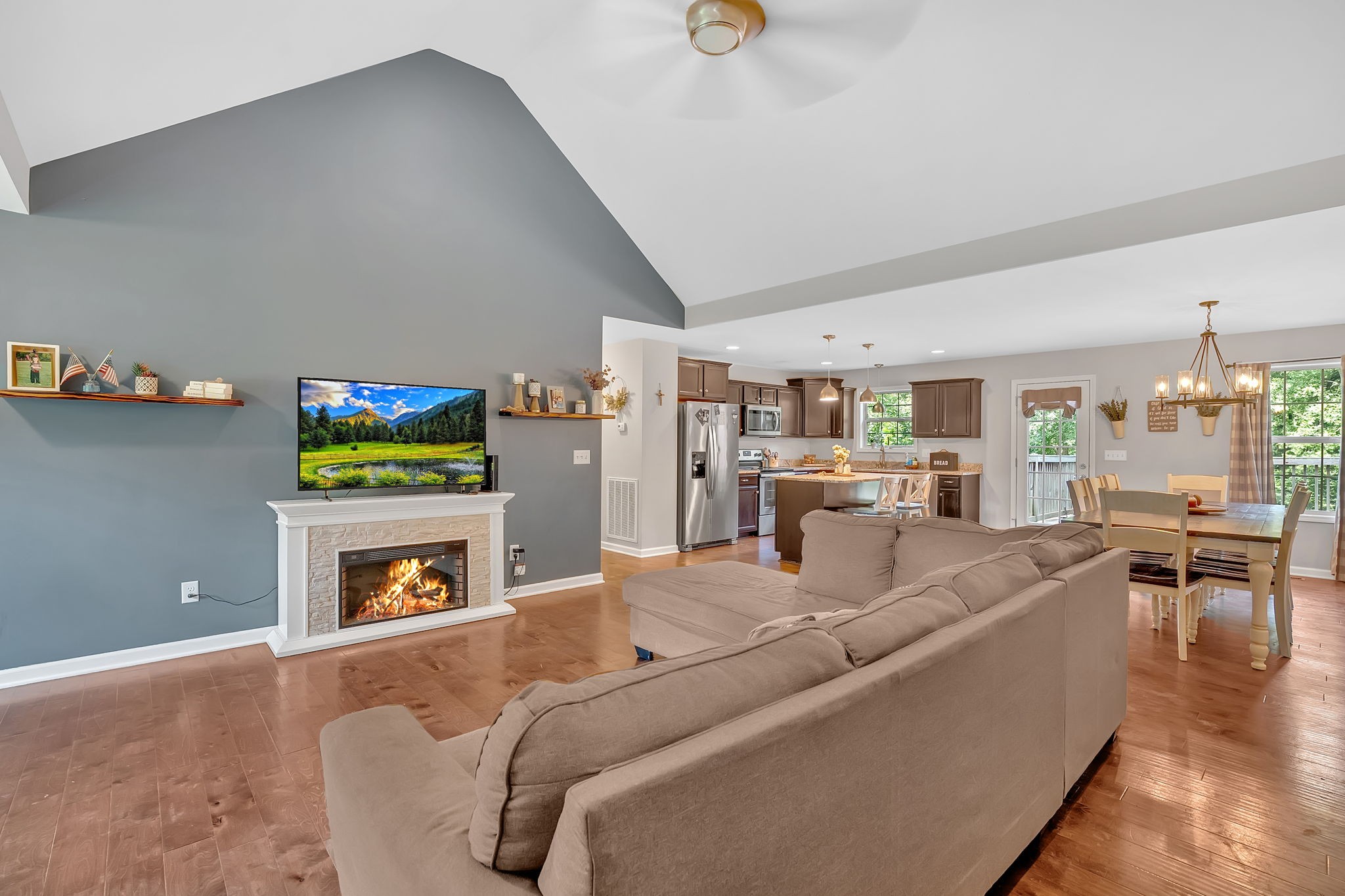 1105 Smiley Troutt Rd