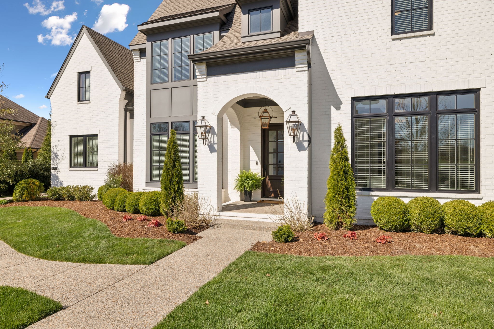 165 Alpine Ct