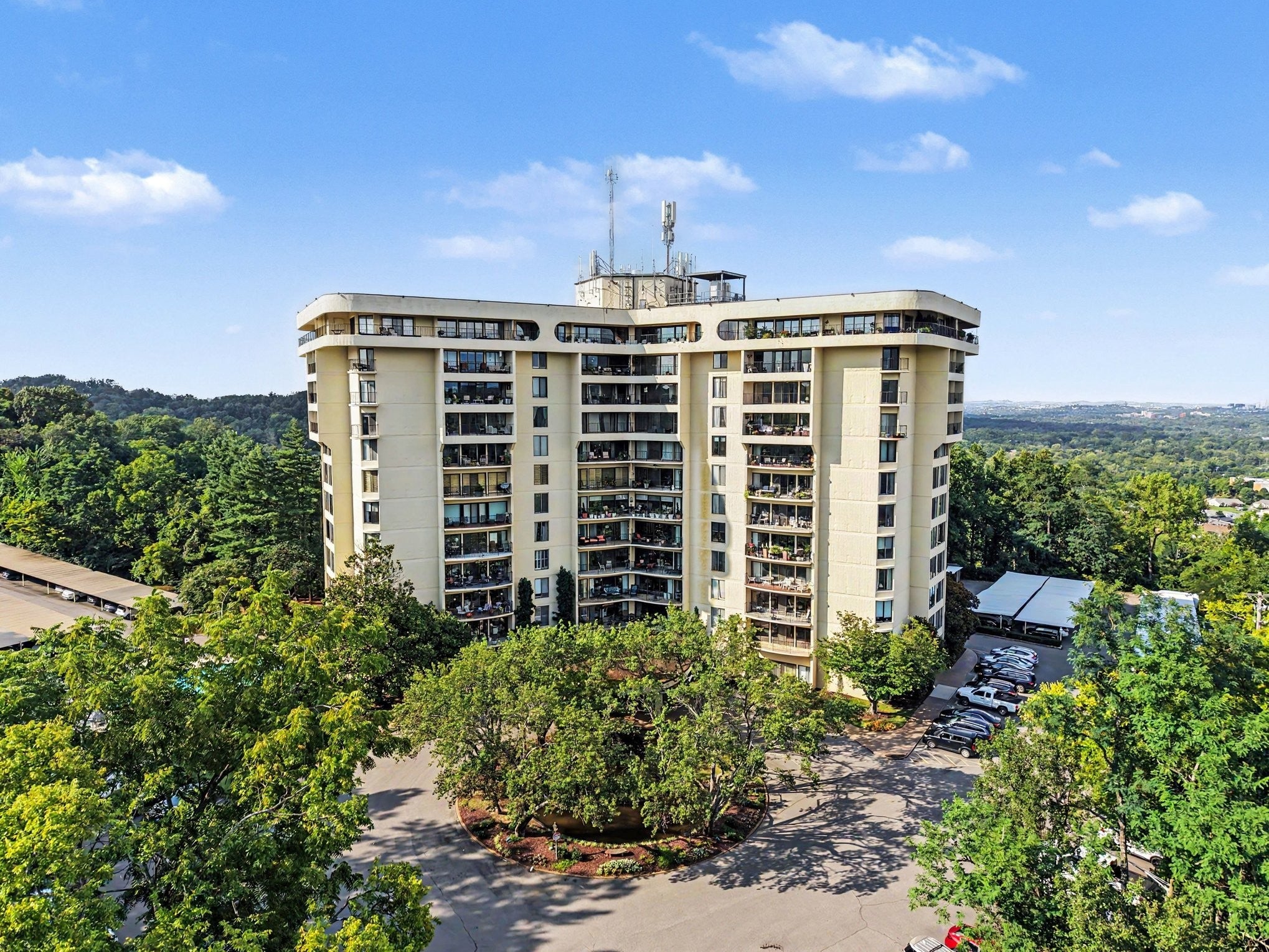 1-bed listing at 6666 Brookmont Ter 509, Nashville