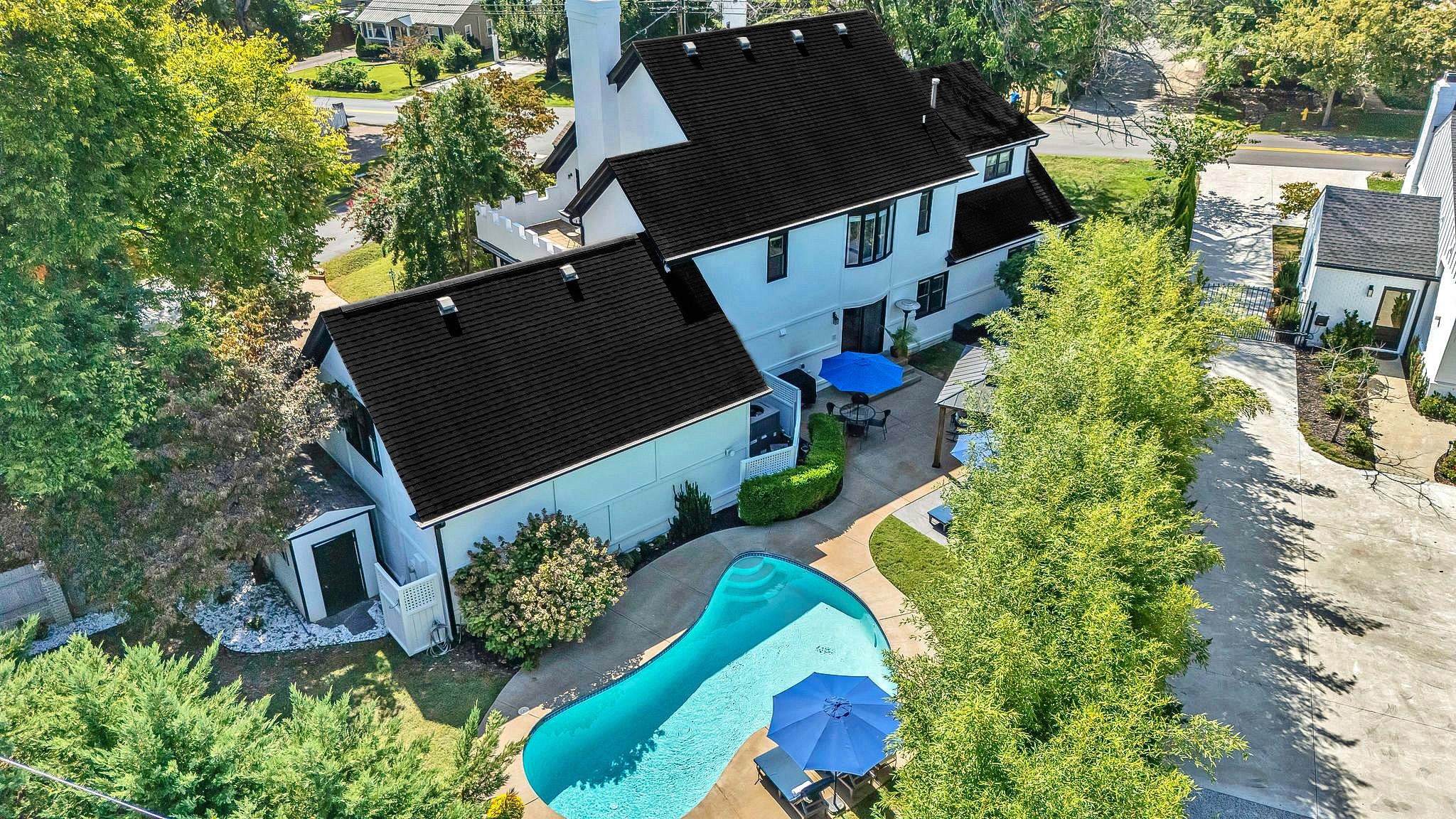 301 Mercury Dr