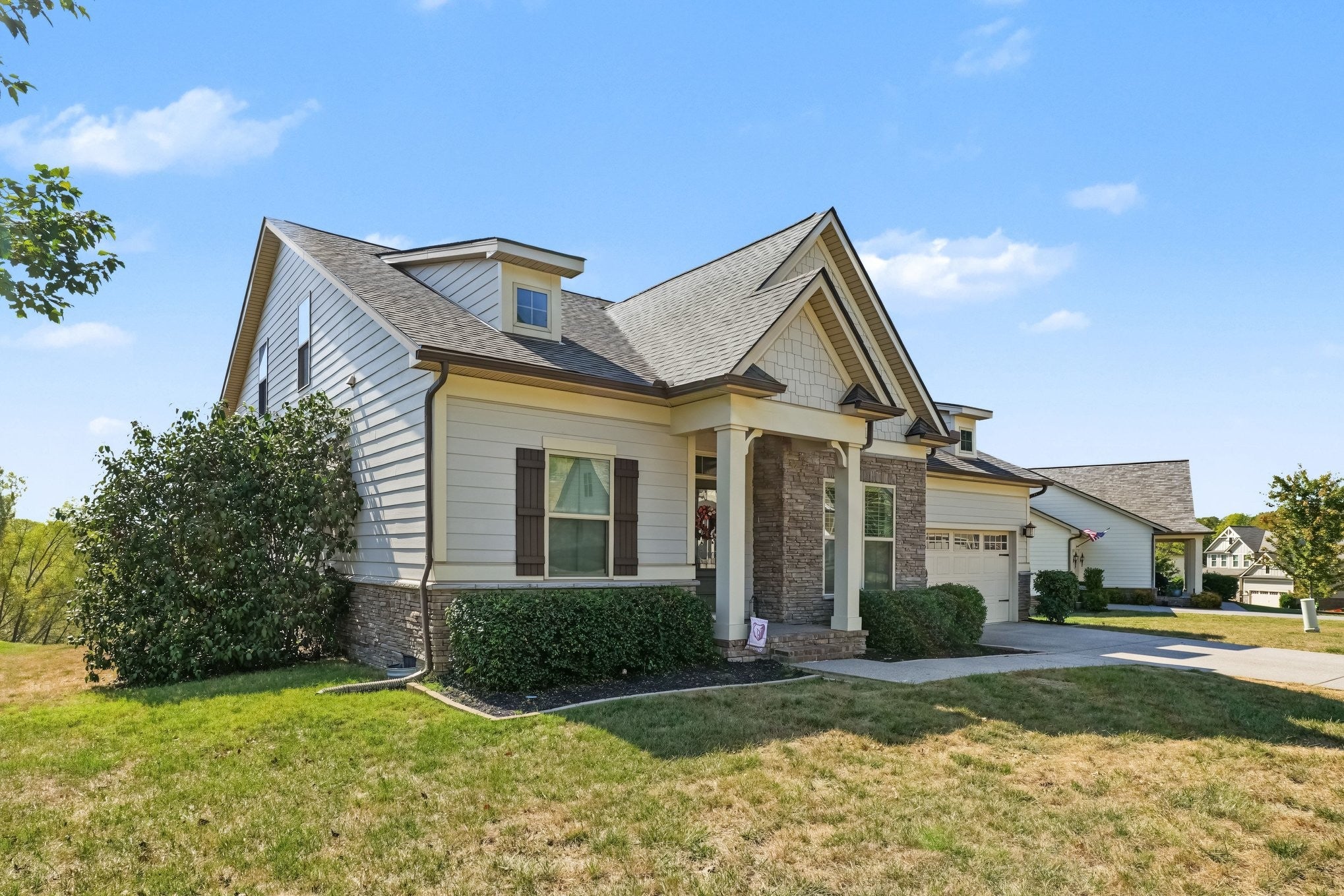 3-bed listing at 6780 Pleasant Gate Lane College Grove, College-Grove