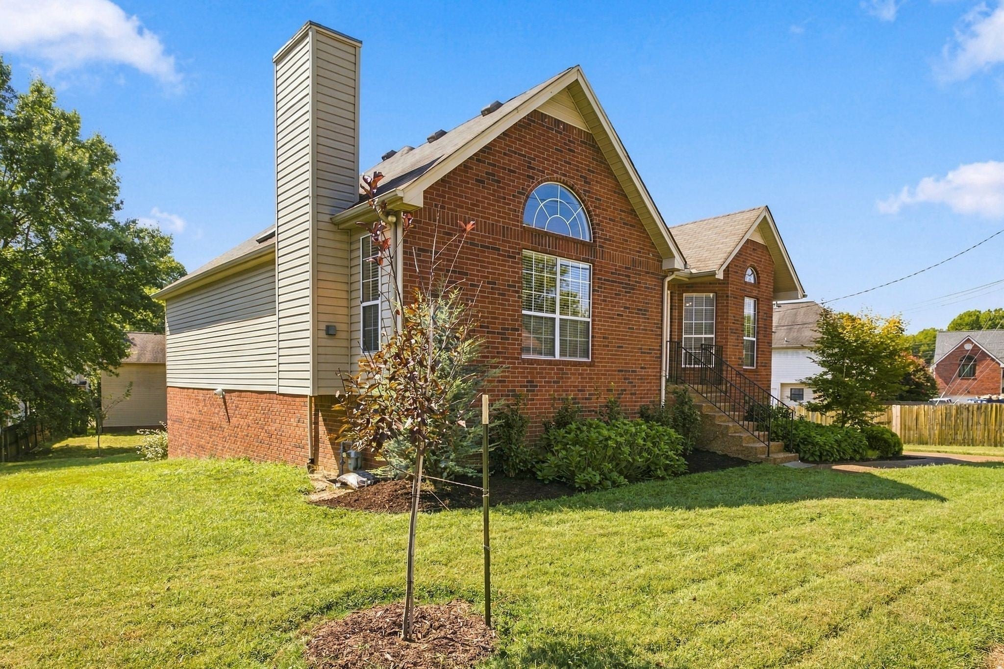 3-bed home for sale in Antioch, TN 37013, 3704 Nate Cv 3704 Nate Cv, Antioch TN 37013 3-bed home, photo 3 of 37