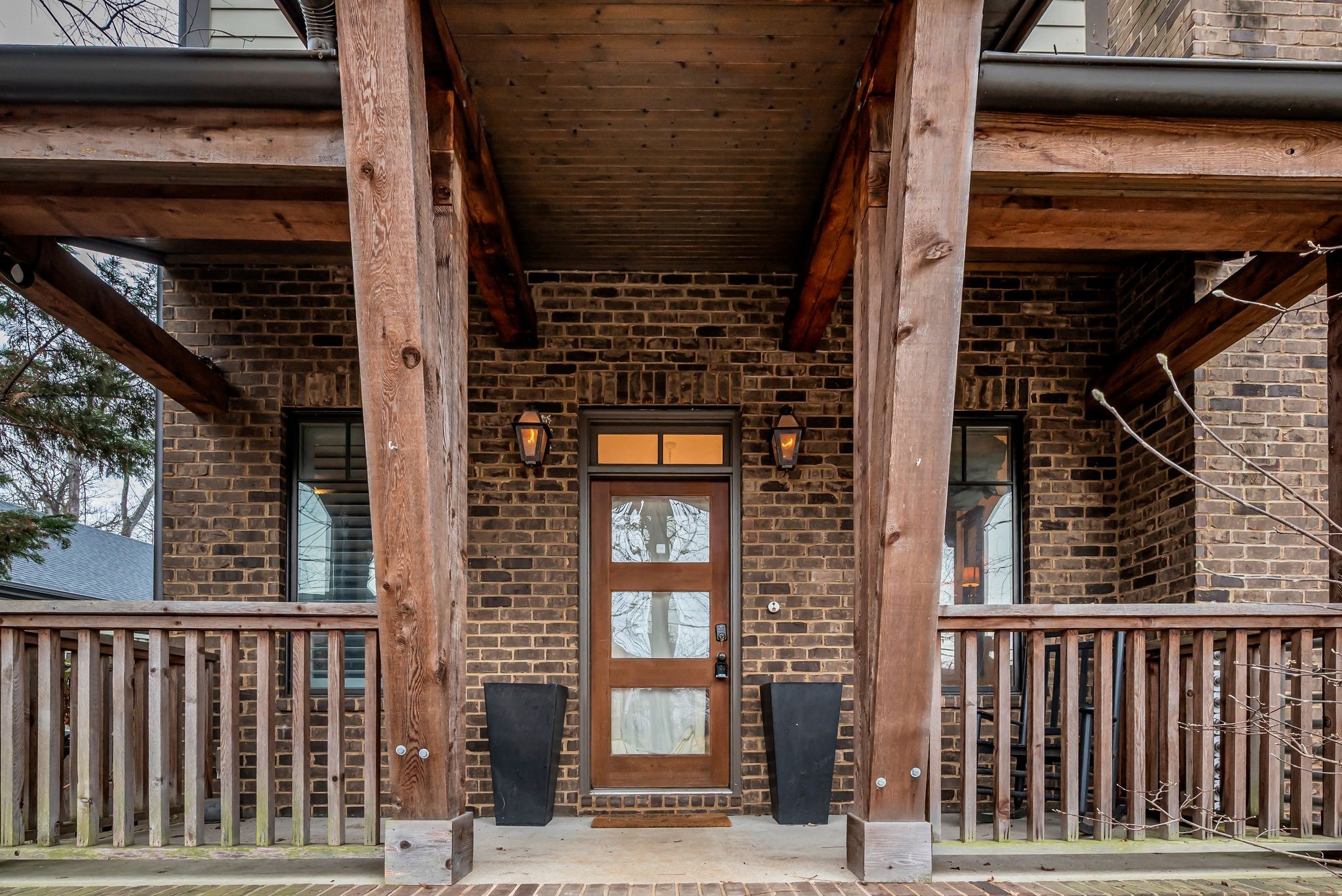 921 Hillview Hts