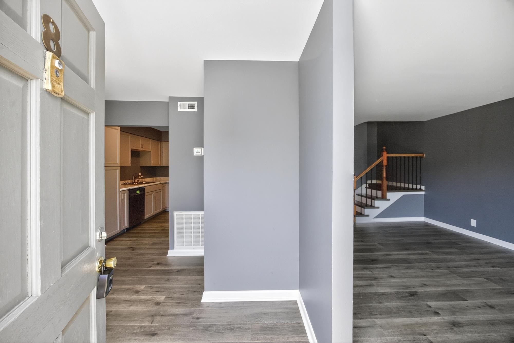 323 Forest Park Rd 5-8
