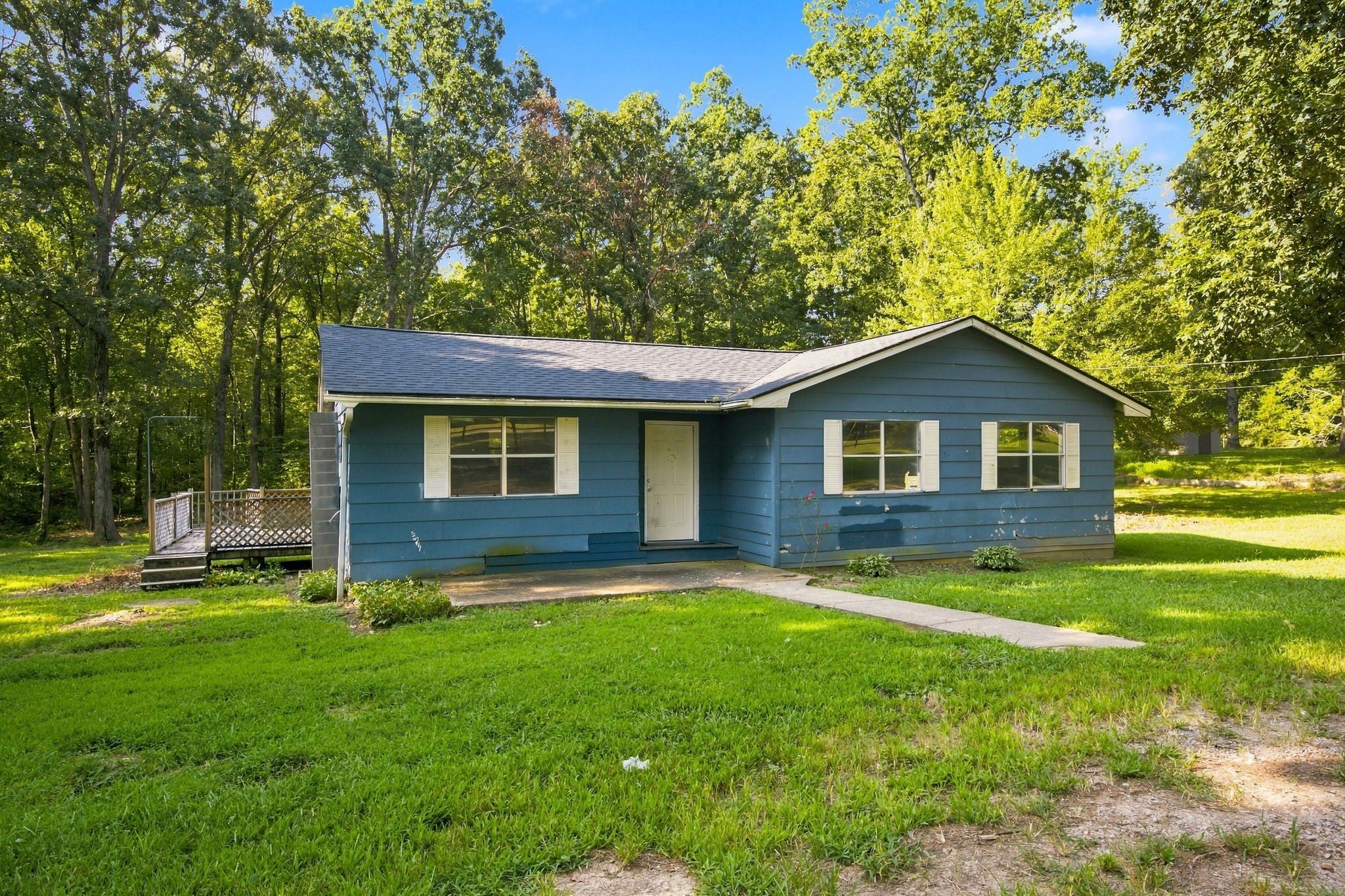 1468 Manley Loop