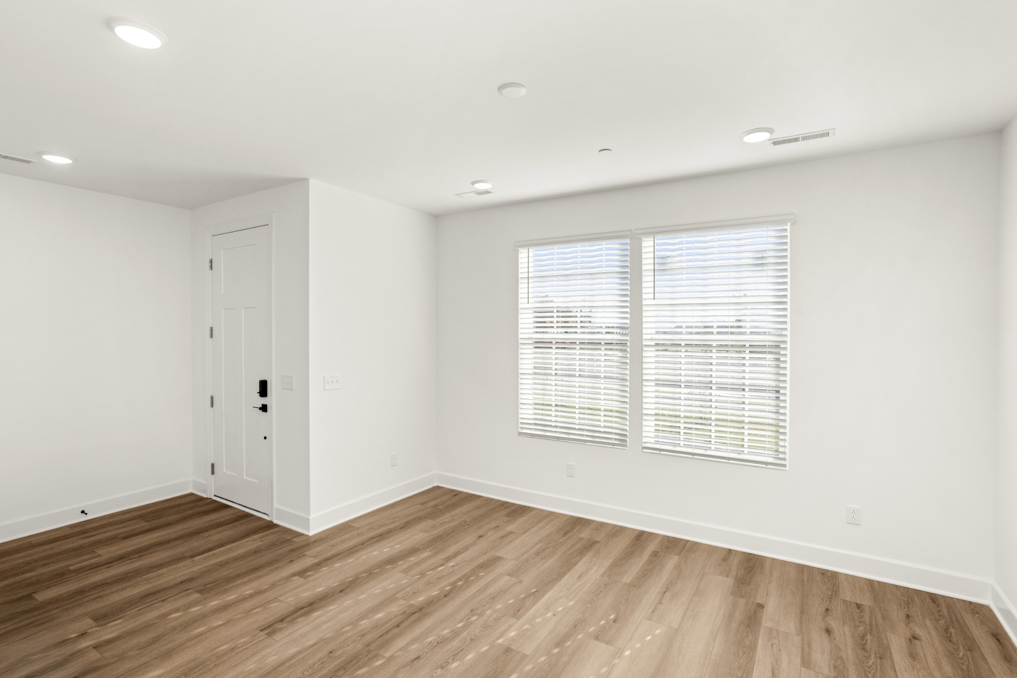 322 Lynwood Station Boulevard