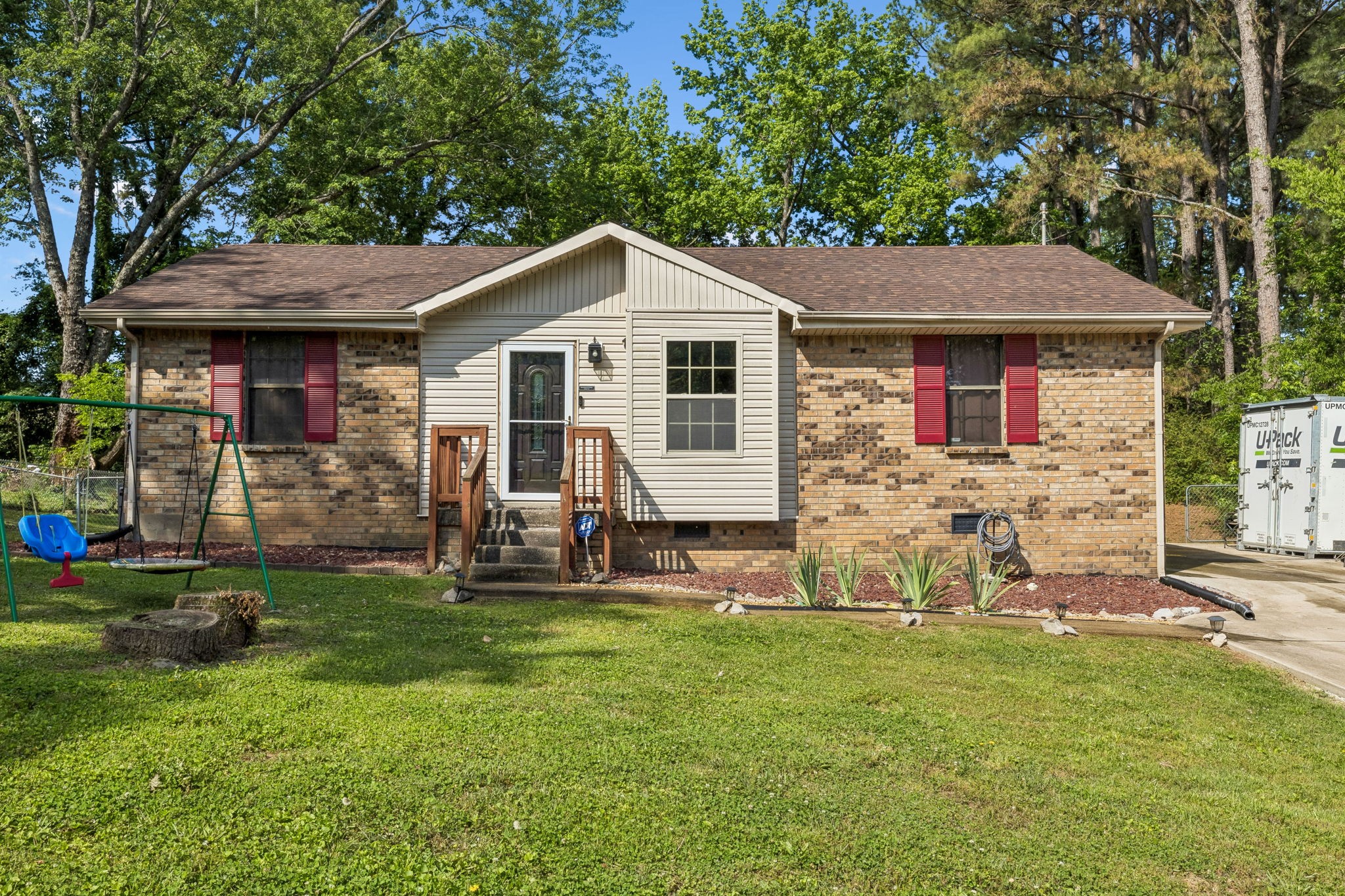 1282 Slayden Cir
