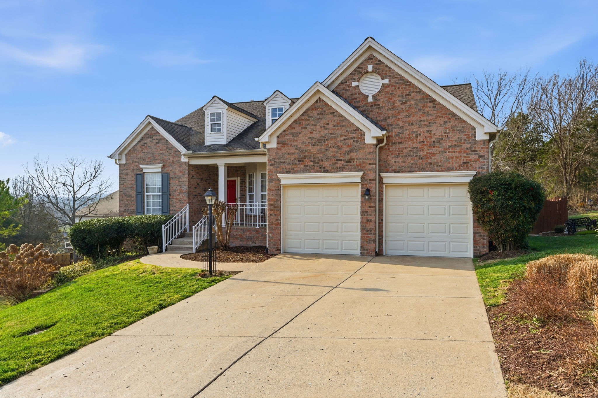 3104 Brookview Forest PL